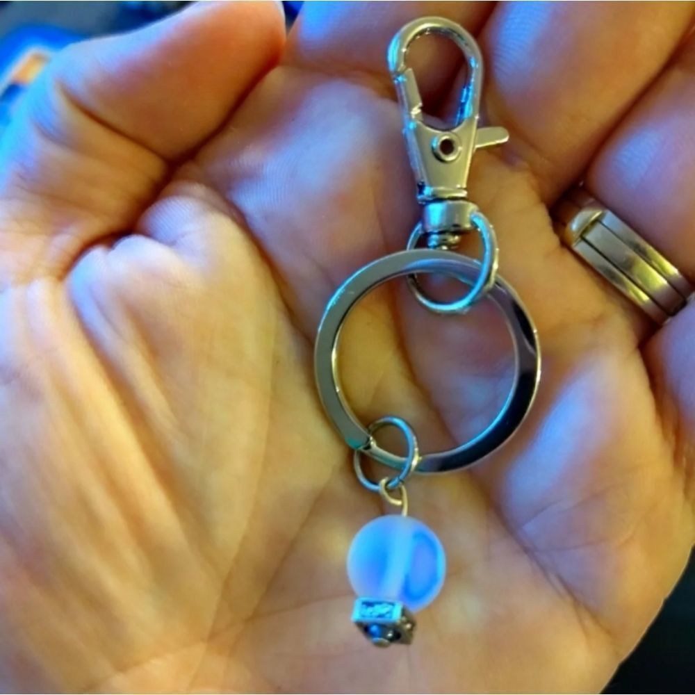 Rin's Unique Boutique - Crystal Ball Charm - Keychain